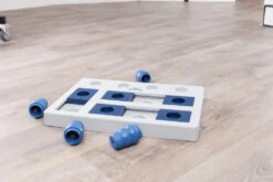 Trixie Jeu Startegique Pour Chiens - Echecs 40x27cm -ROYAL CANIN Soldes Magasin fre pl Trixie Jeu startegique pour chiens Echecs 40x27cm 13512 4