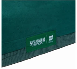 ZEE DOG - Stranger Things L Lit Pour Chien 13 ZEE DOG - Stranger Things L Lit Pour Chien -ROYAL CANIN Soldes Magasin fre pl ZEE DOG Stranger Things L lit pour chien 24949 6